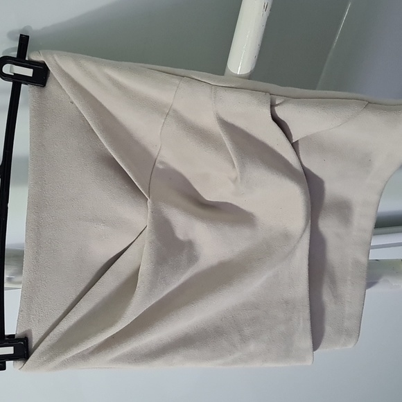 Sheike 8 soft suede skirt - Picture 2 of 5